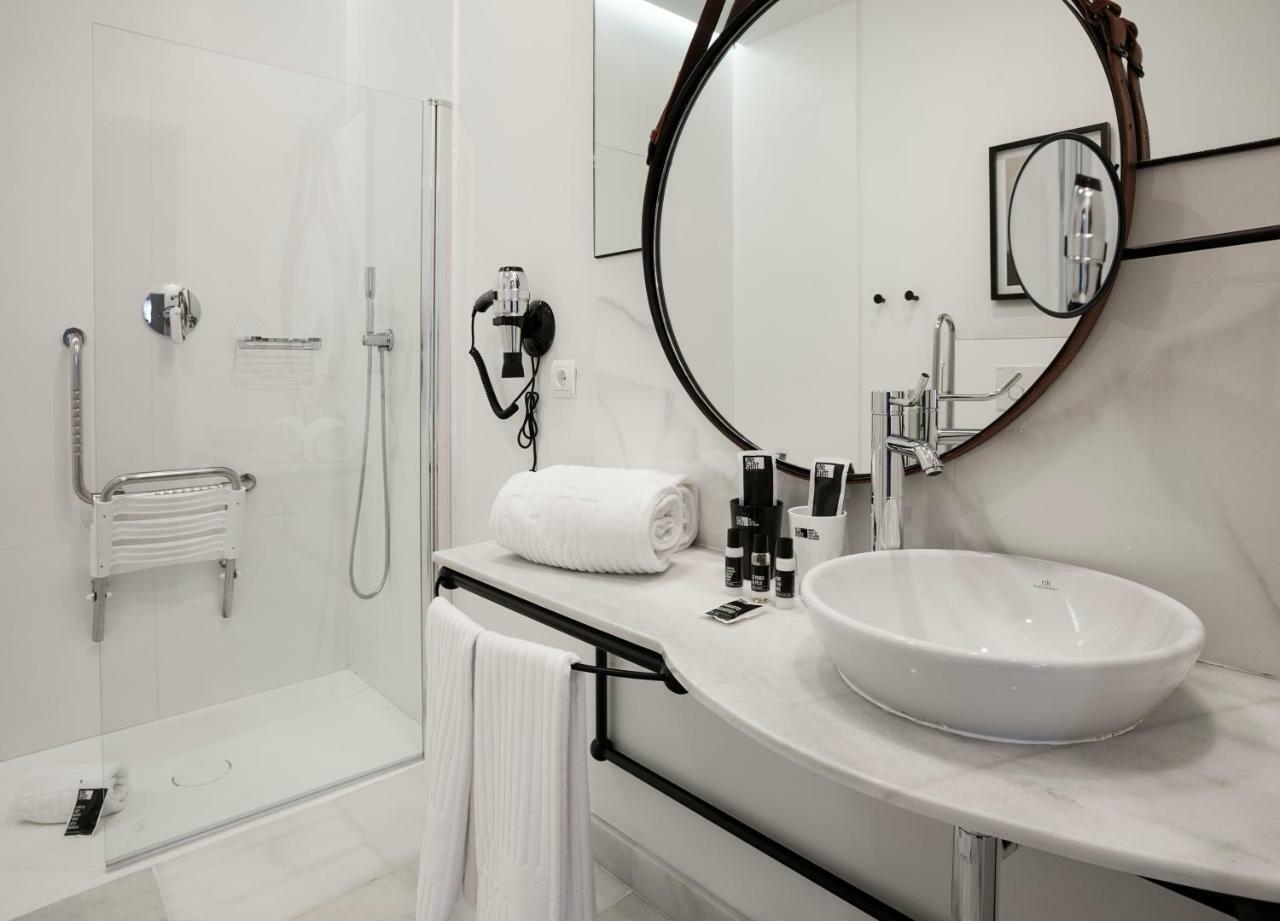 Apartamentos One Shot Conde De Torrejon 塞维利亚 外观 照片
